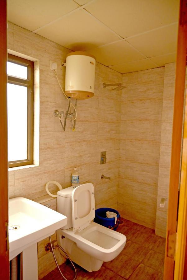 Hare Krishna Home Stay Vrindávan Kültér fotó